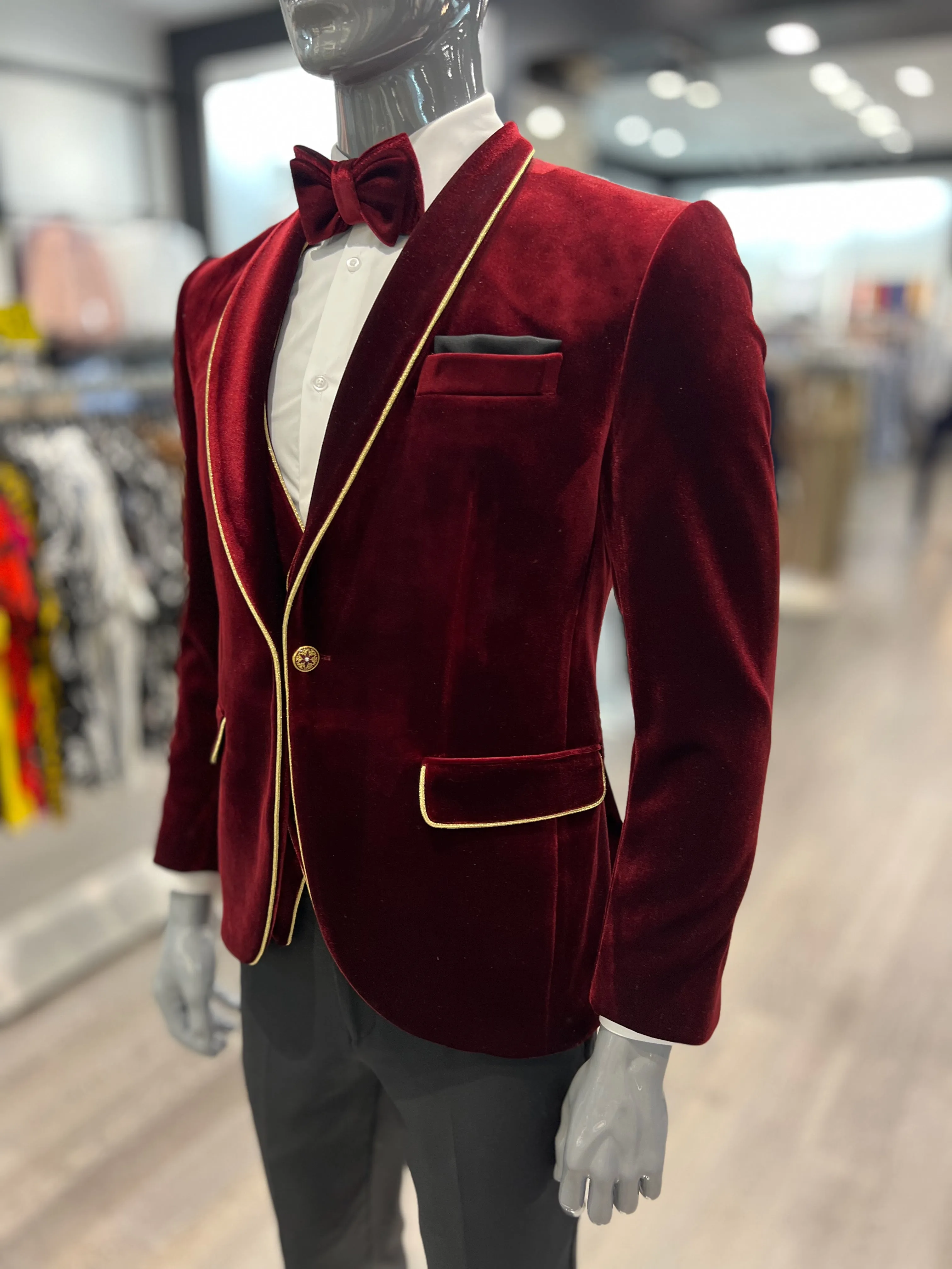 Aristocrat Gala Attire® Vercini Tuxedo