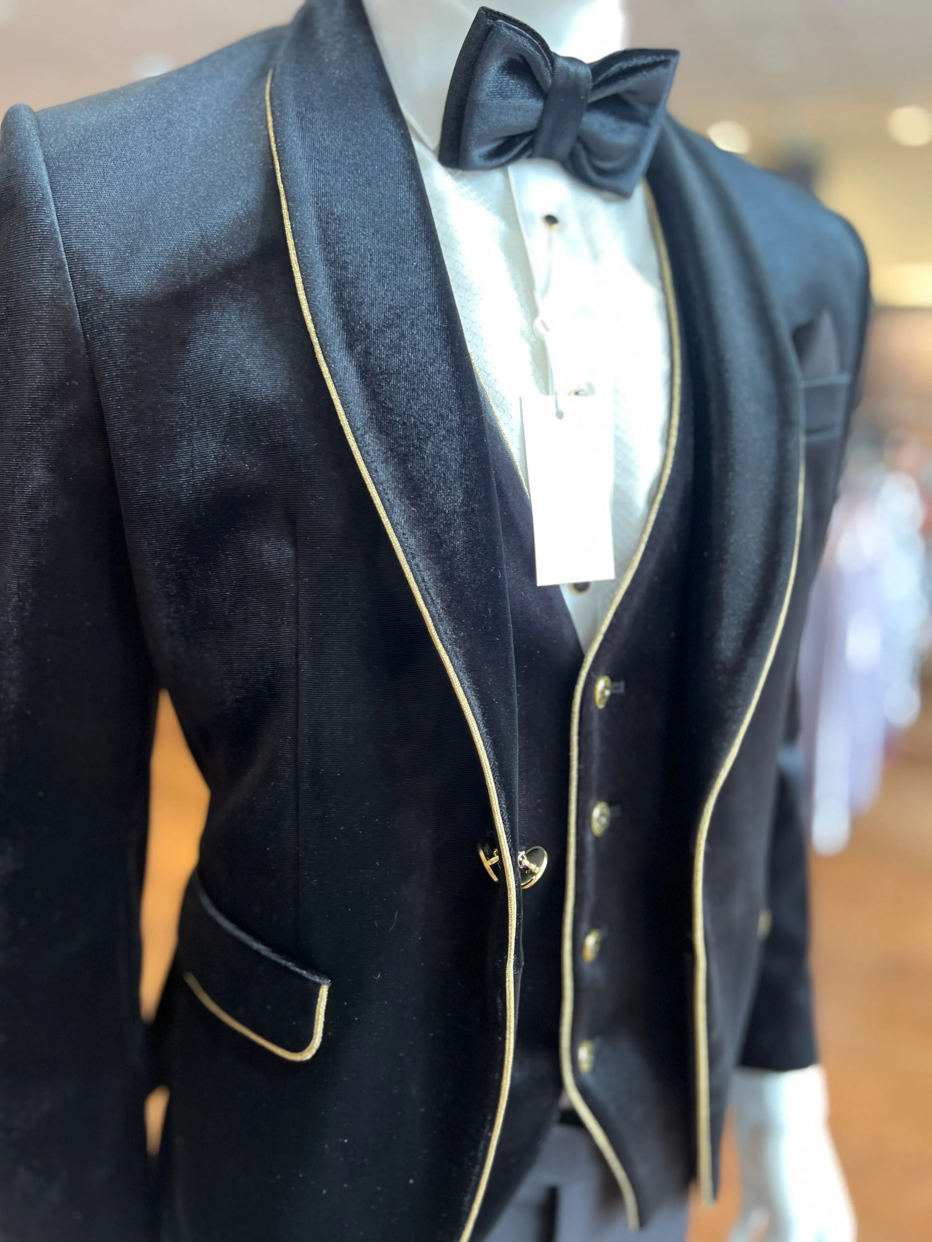 Aristocrat Gala Attire® Vercini Tuxedo